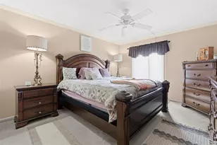 732 Forest Green Dr, Coraopolis, PA 15108 - Photo 17