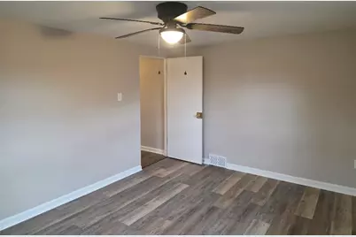 3216 Brodhead Road, Center Township, PA 15001 - Photo 11