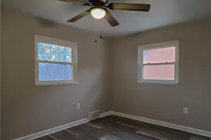 3216 Brodhead Rd, Center Township, PA 15001 - Photo 19