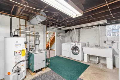 165 N Diamond St, Mount Pleasant Township, PA 15666 - Photo 37