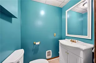 165 N Diamond St, Mount Pleasant Township, PA 15666 - Photo 23