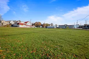 765 W Chestnut St, Washington, PA 15301 - Photo 1