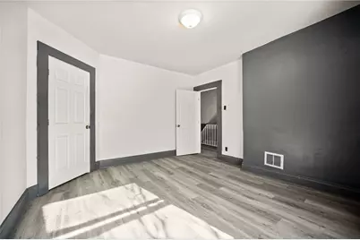 808 E 10th Ave, Munhall, PA 15120 - Photo 17