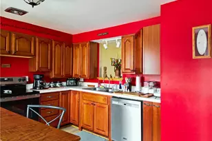 230 Whitestown Village, Butler, PA 16001 - Photo 3