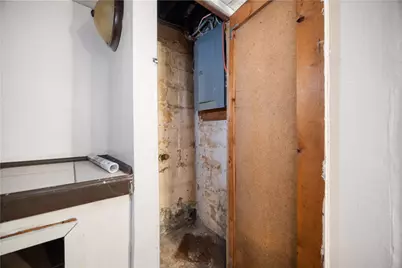 205 Thomas St, West Mifflin, PA 15122 - Photo 11