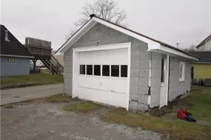 1228 N Sharpsville Ave, Sharon, PA 16146 - Photo 19