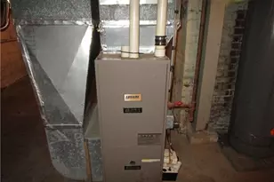 1228 N Sharpsville Ave, Sharon, PA 16146 - Photo 19