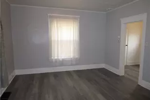 1228 N Sharpsville Ave, Sharon, PA 16146 - Photo 3