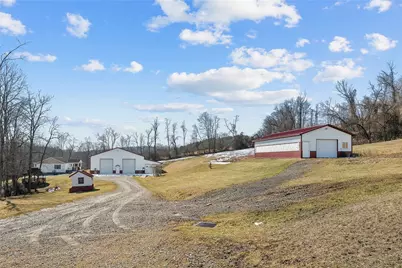 185 Dutch Glory Rd, Amity, PA 15311 - Photo 35