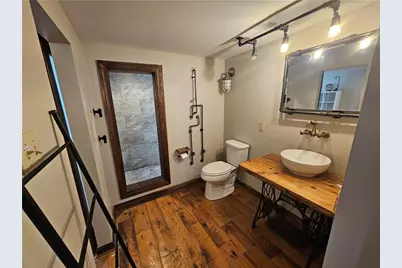 607 Middle St, Pittsburgh, PA 15212 - Photo 33