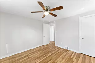 101 Garlow Dr, Pittsburgh, PA 15235 - Photo 17