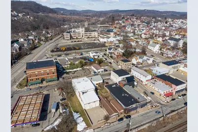 135 E 6th Ave, Tarentum, PA 15084 - Photo 31
