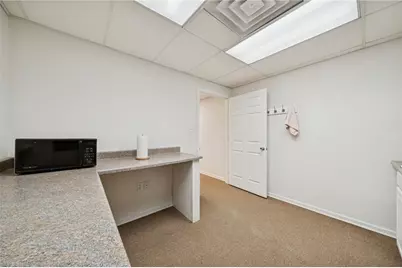 135 E 6th Ave, Tarentum, PA 15084 - Photo 19