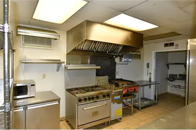 1612 7th Ave, Beaver Falls, PA 15010 - Photo 9