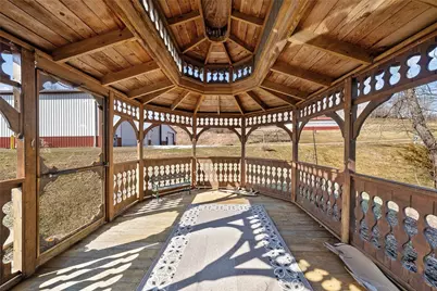 185 Dutch Glory Rd, Amity, PA 15311 - Photo 33