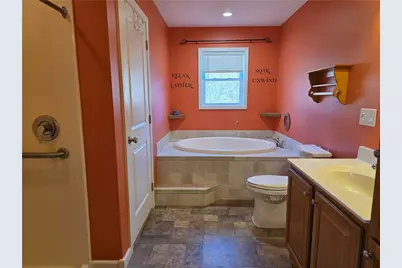 185 Dutch Glory Rd, Amity, PA 15311 - Photo 11