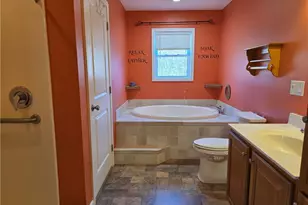 185 Dutch Glory Rd, Amity, PA 15311 - Photo 11