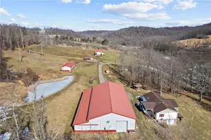 185 Dutch Glory Rd, Amity, PA 15311 - Photo 3