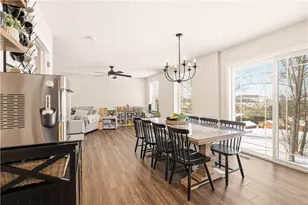 3106 Upper Ridgeview Rd, Connellsville, PA 15425 - Photo 9