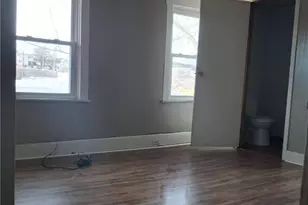 104-106 S Depot St, Mt Pleasant Boro, PA 15666 - Photo 5