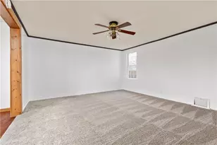 431 Fox Hill St, Greensburg, PA 15601 - Photo 13