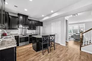 217 Thornapple Ln, Cranberry Township, PA 16066 - Photo 15