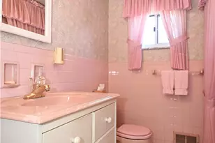 5015 Elmwood Dr, Pittsburgh, PA 15227 - Photo 23