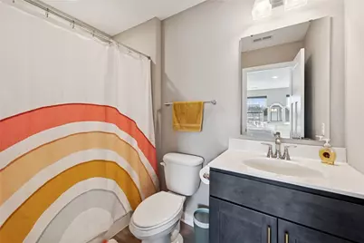 240 Victoria Dr, Pittsburgh, PA 15239 - Photo 27