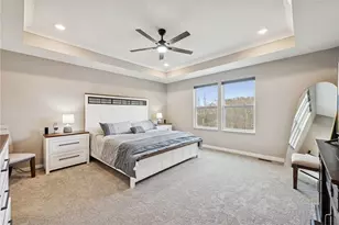 240 Victoria Dr, Pittsburgh, PA 15239 - Photo 17