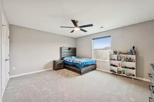 240 Victoria Dr, Pittsburgh, PA 15239 - Photo 31