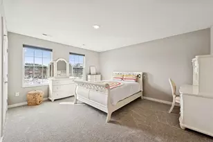 240 Victoria Dr, Pittsburgh, PA 15239 - Photo 25