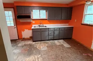 142 Community Park Rd, Freeport, PA 16229 - Photo 9