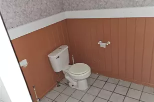 300 Longfellow St, Vandergrift, PA 15690 - Photo 29