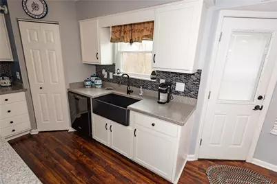 132 Winterbrook Drive, Cranberry Township, PA 16066 - Photo 7