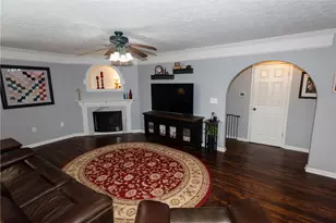 132 Winterbrook Dr, Cranberry Township, PA 16066 - Photo 15