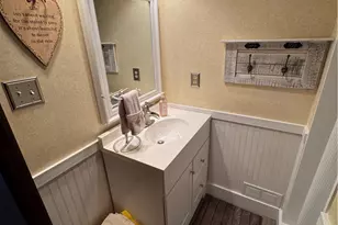 303 Kay Dr, Pittsburgh, PA 15236 - Photo 15