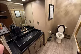 303 Kay Dr, Pittsburgh, PA 15236 - Photo 17