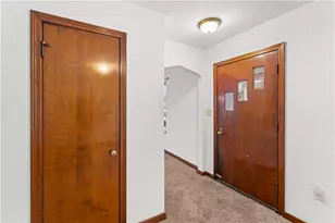 208 Frederick Dr, Pittsburgh, PA 15241 - Photo 7
