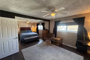 12 Regina Ave, Lyndora, PA 16045 - Photo 9