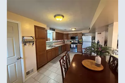 12 Regina Ave, Lyndora, PA 16045 - Photo 3