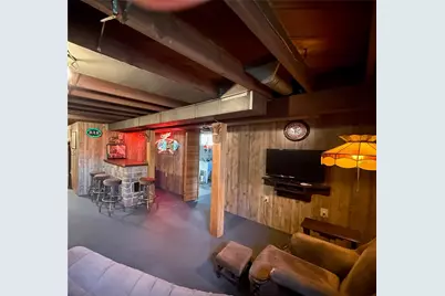 420 Sugar Run Rd, Saint Clair Township, PA 15944 - Photo 9