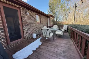 907 Parkview Dr, Johnstown, PA 15905 - Photo 3