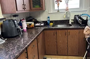 737 McLain St, Pittsburgh, PA 15210 - Photo 9