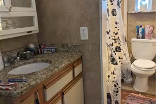 737 McLain St, Pittsburgh, PA 15210 - Photo 11