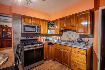 690 Baird Ave, Washington, PA 15301 - Photo 13