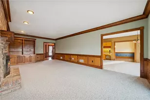 10484 Olde Villa Dr, Pittsburgh, PA 15044 - Photo 25