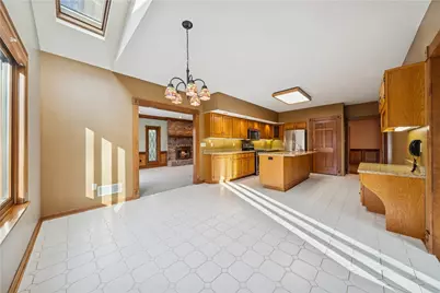 10484 Olde Villa Dr, Pittsburgh, PA 15044 - Photo 21