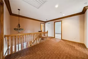 10484 Olde Villa Dr, Pittsburgh, PA 15044 - Photo 33