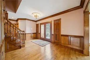 10484 Olde Villa Dr, Pittsburgh, PA 15044 - Photo 13