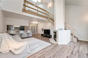 2614 Leona Ln, Robinson Twp, PA 15108 - Photo 5